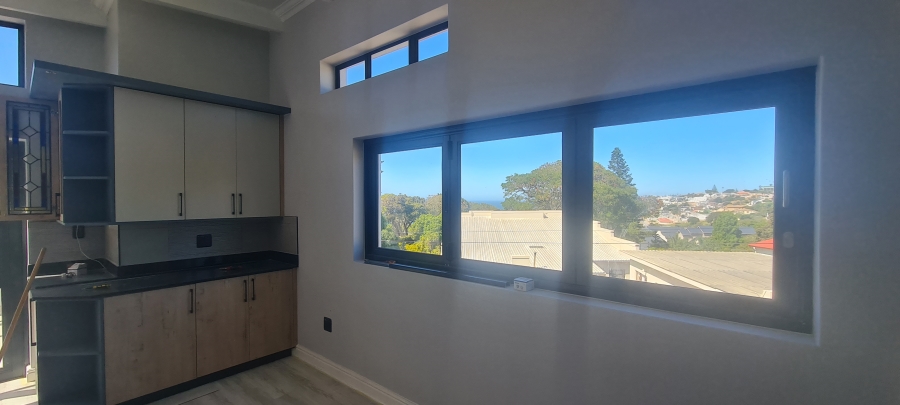 4 Bedroom Property for Sale in Mossel Bay Central Western Cape